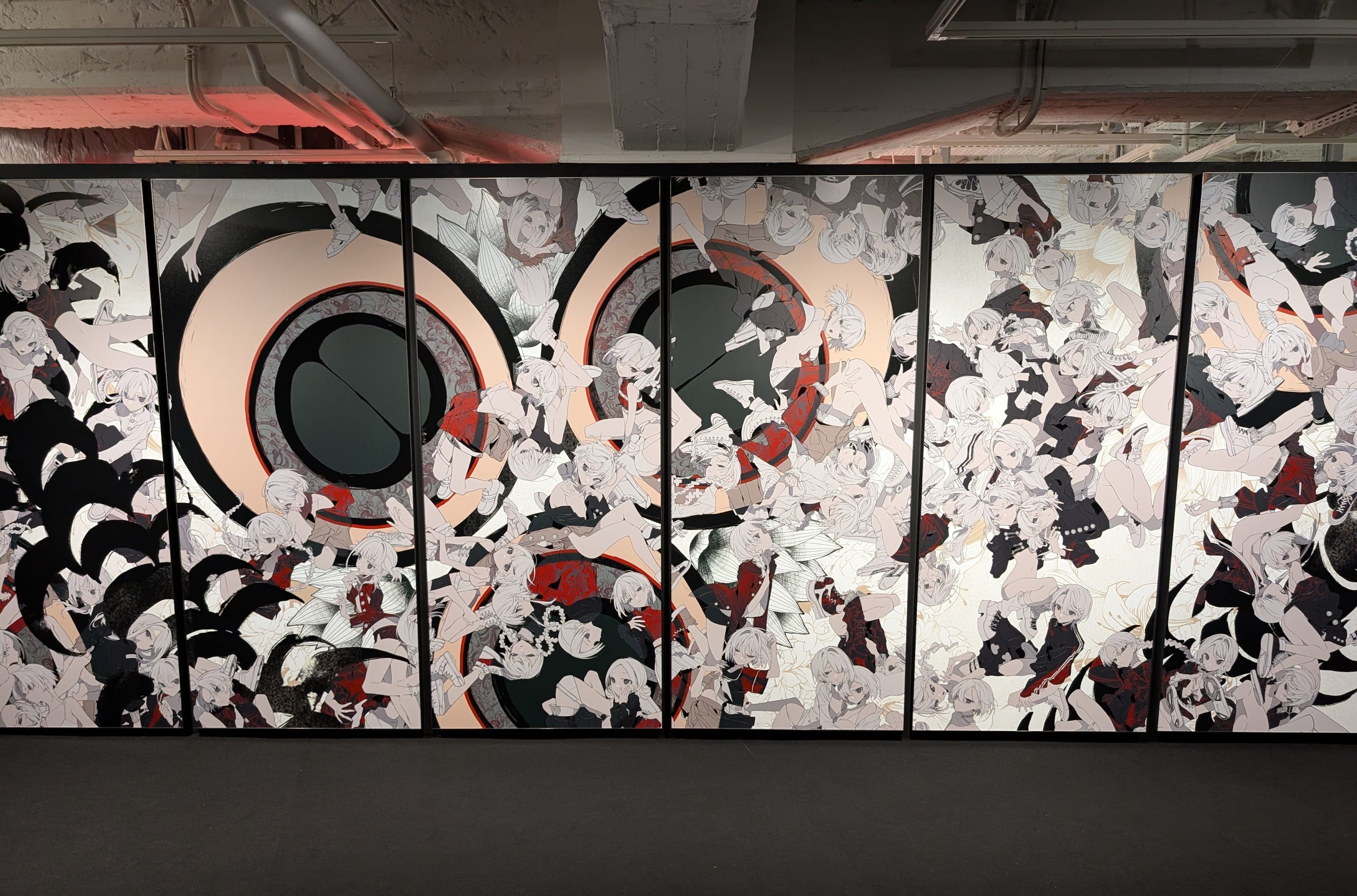 The main mural at the Kei Mochizuki exhibition